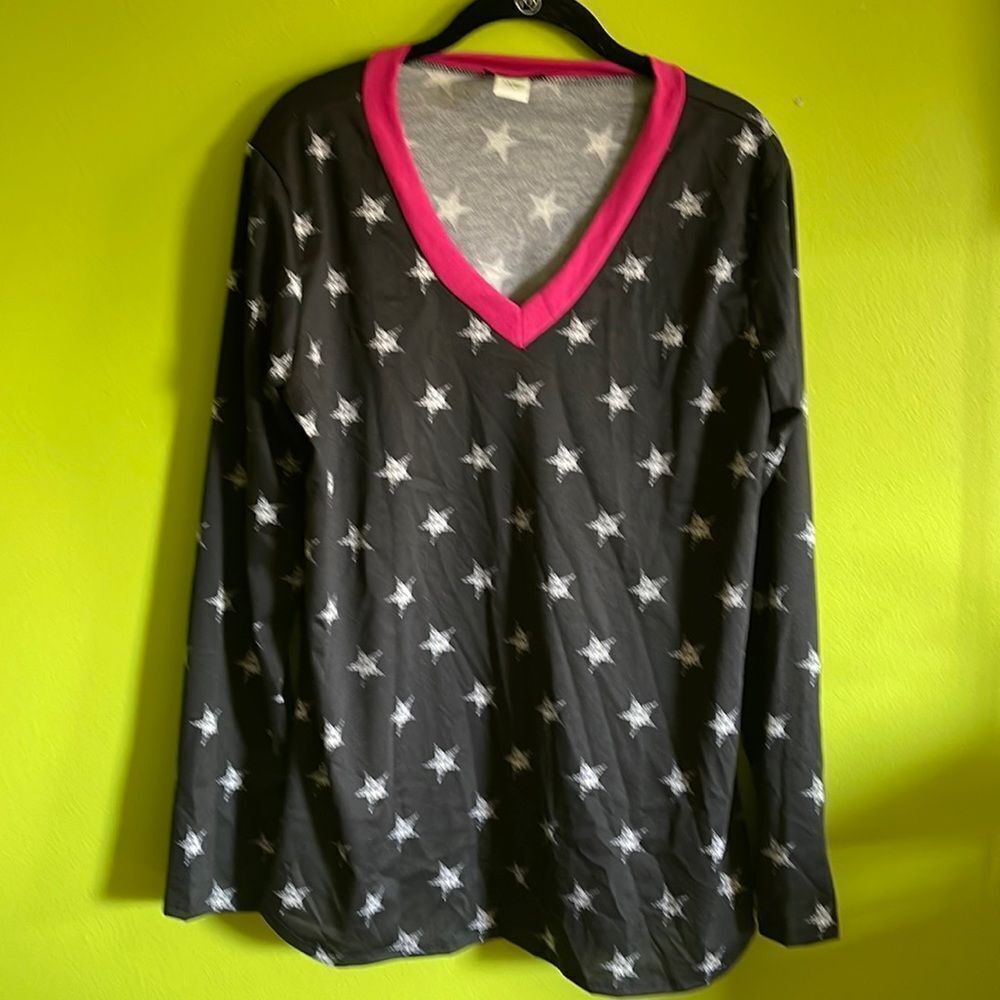 NWOT Heimish USA Black Pink Top With White Stars Size L